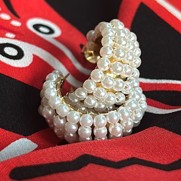 Vintage Jewelry - VTG NWOT Pair Faux Pearl Earrings on gold color half hoops